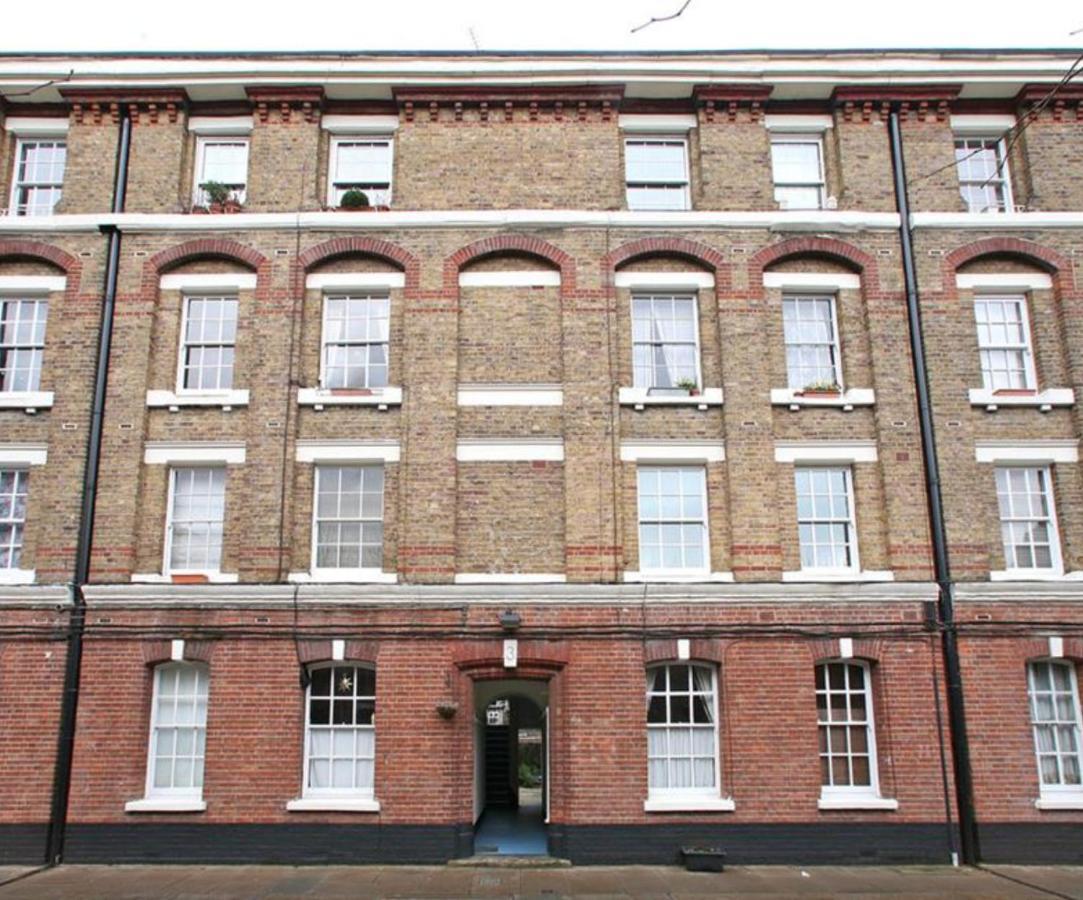 Traditional Victorian 2 Bed In Cobbled Street + Mod Cons - Full Home Londres Extérieur photo